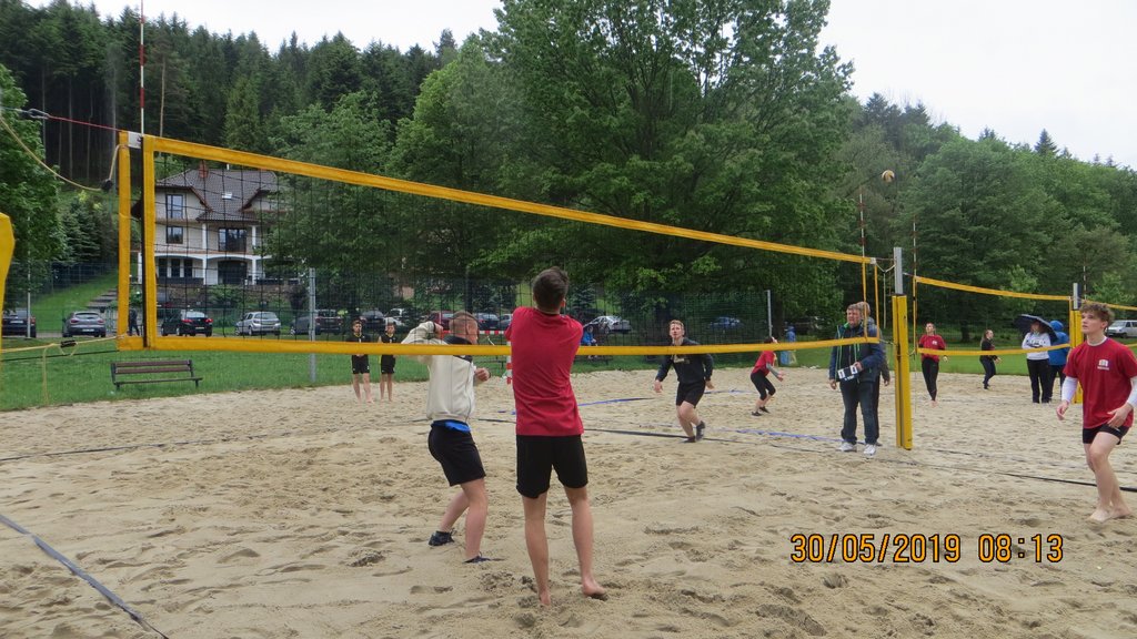 Powiatowa licealiada w siatkówce plażowej dziewcząt i chłopców 